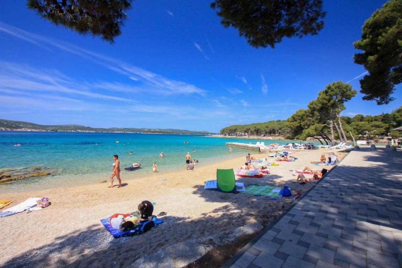 Apartments Selma Biograd Na Moru Exterior photo